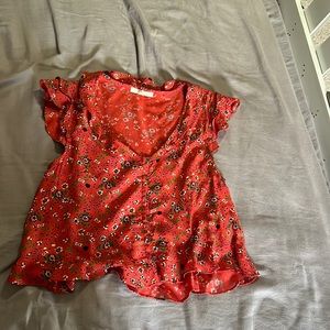 easel shirt, runs small, v cut